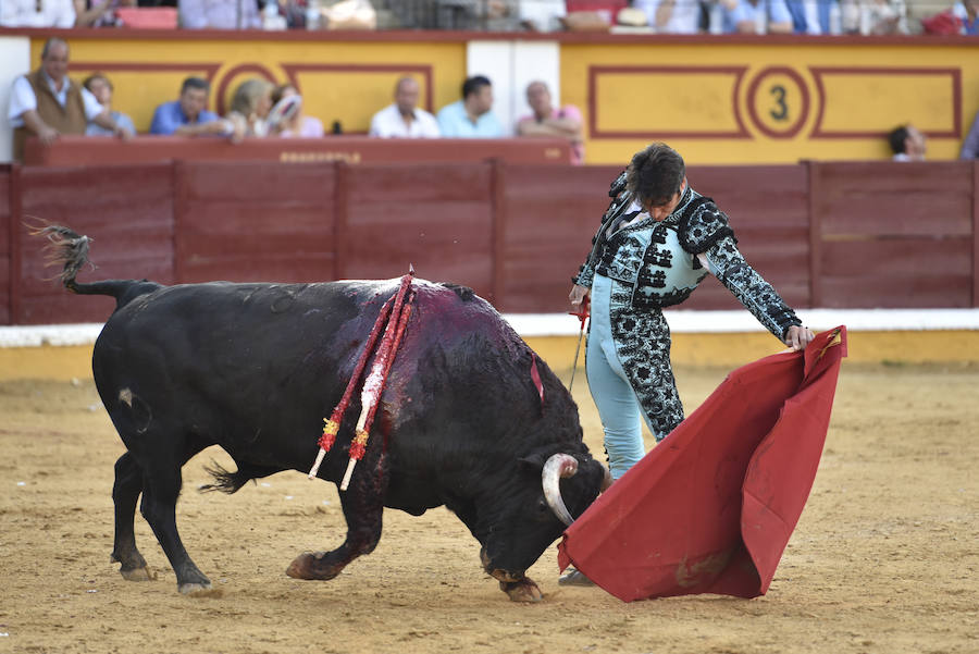 El de Villafranco cuaja una gran faena ante el cuarto de la tarde de Victoriano del Río, noble hasta la extenuación y que se empleó bien con el caballo