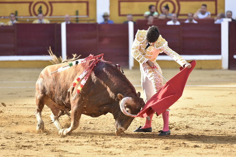 El de Villafranco cuaja una gran faena ante el cuarto de la tarde de Victoriano del Río, noble hasta la extenuación y que se empleó bien con el caballo