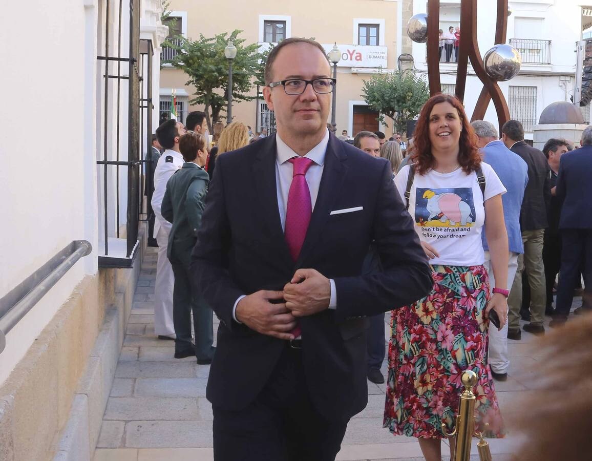 Fotos: Guillermo Fernández Vara toma posesión como presidente de la Junta de Extremadura