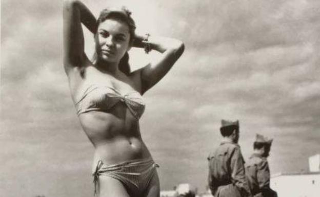 'Monique, primer biquini de Ibiza', (c. 1954) 
