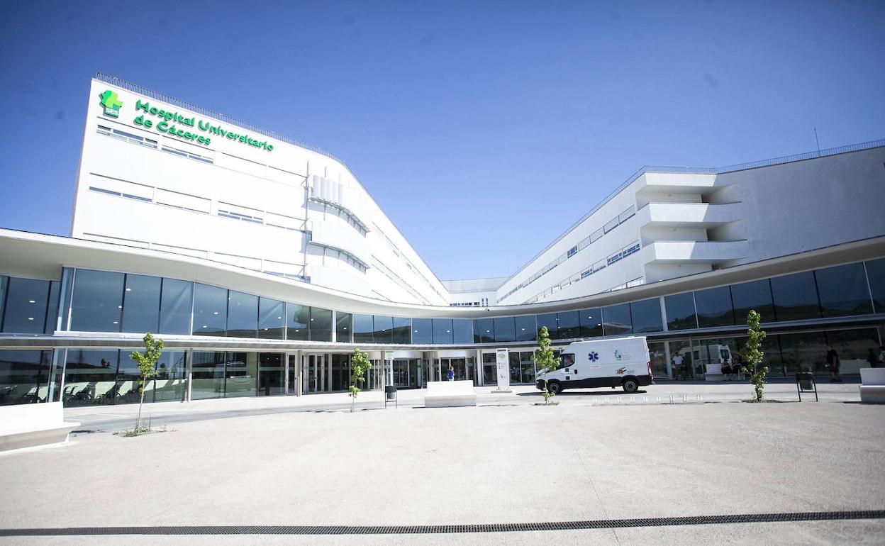 Actúa exige la apertura inmediata de la UCI del nuevo hospital de Cáceres