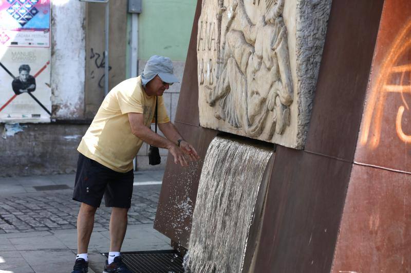 Fotos: El verano deja máximas que rozan los 42 grados