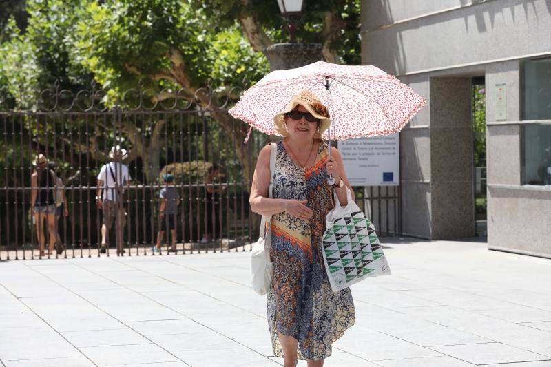 Fotos: El verano deja máximas que rozan los 42 grados