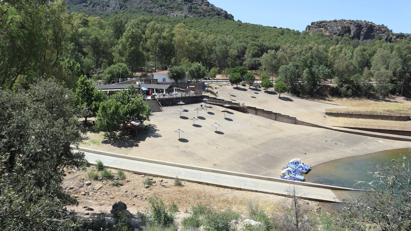 Fotos: Rincones con encanto de Extremadura: Playa de Puerto Peña