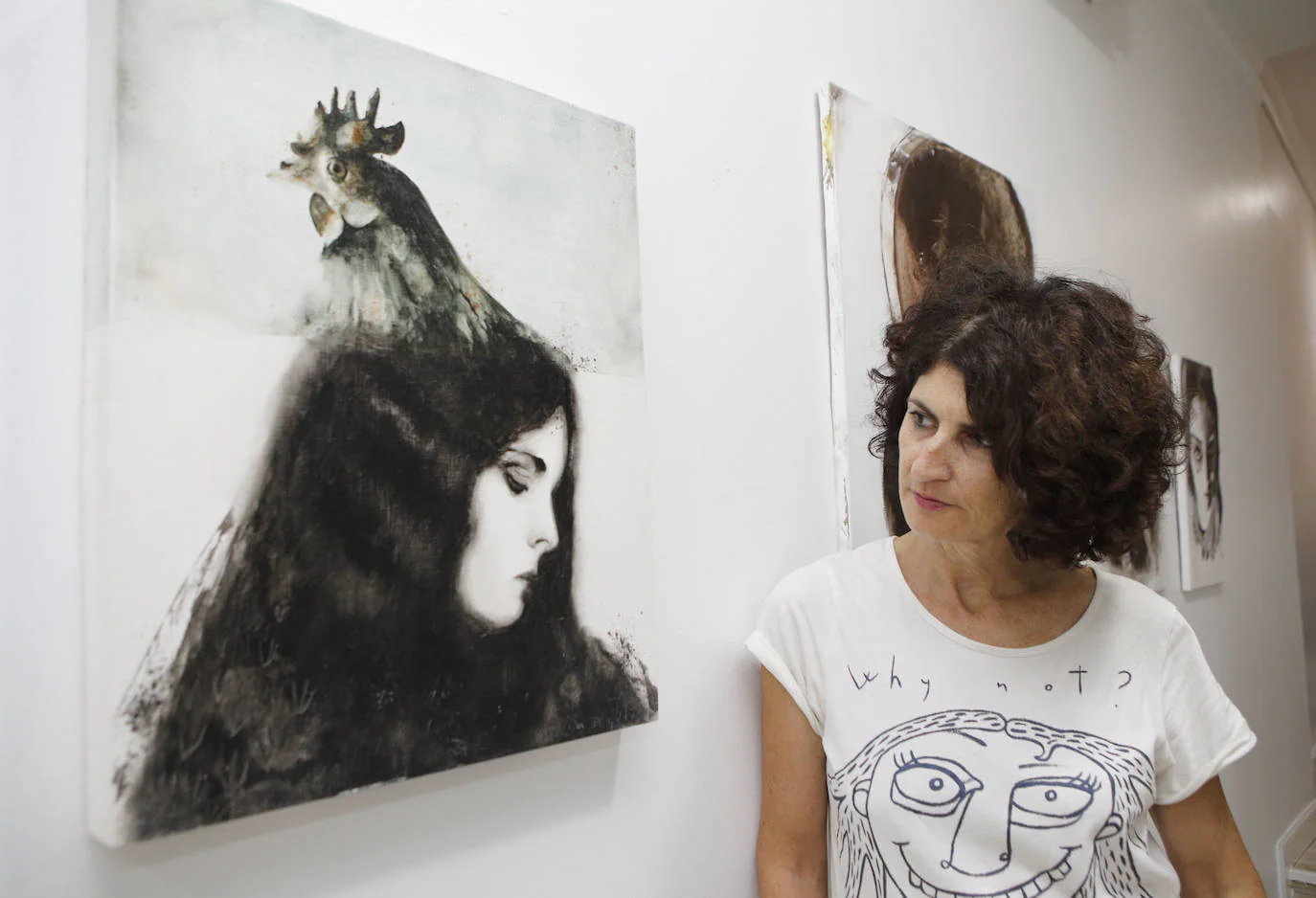 La artista Marián Angulo exhibe sus obras en el espacio Bellasartes.