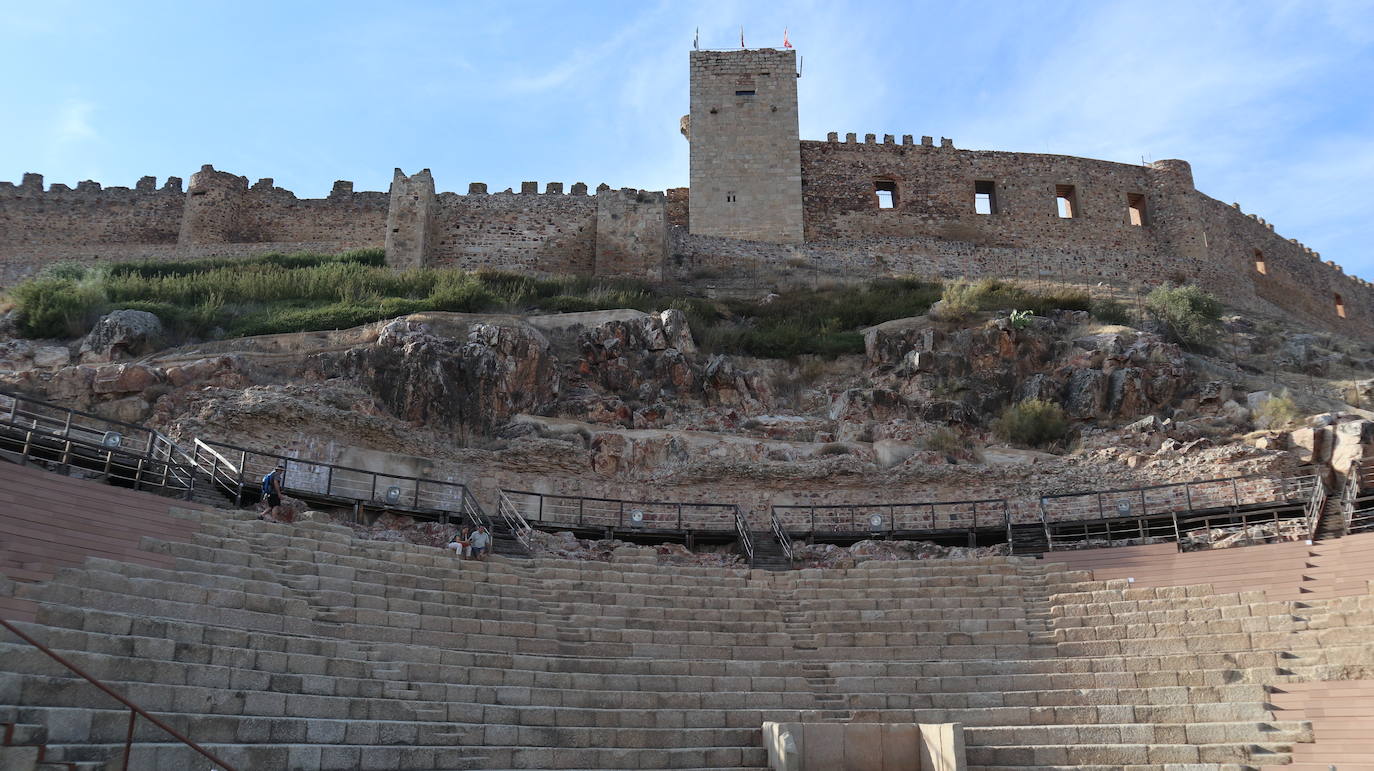 Fotos: Rincones con encanto de Extremadura | Medellín: Un teatro romano de tres