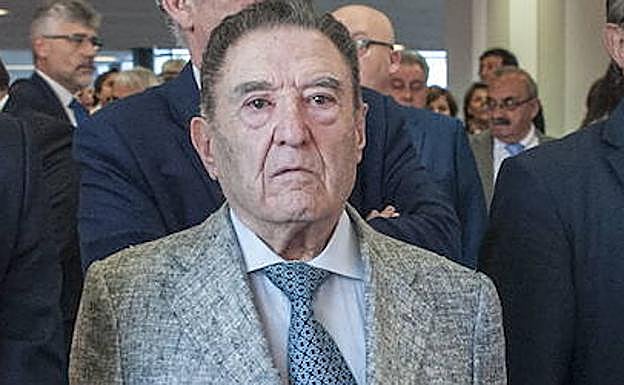 Alfonso Gallardo, el chatarrero que se convirtió en millonario