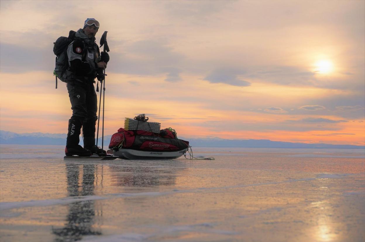  SIBERIA. Recorriendo a pie los 480 kilómetros del lago Baikal, uno de sus retos en 2019.