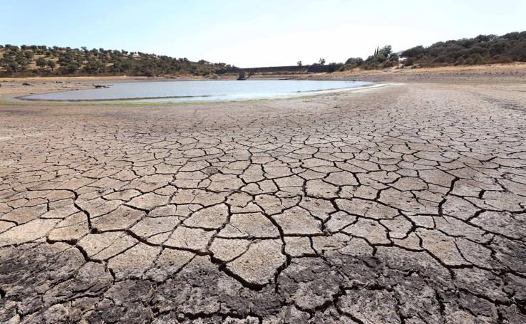 Fotos: Seis pueblos de la comarca de Mérida inician restricciones en el consumo de agua