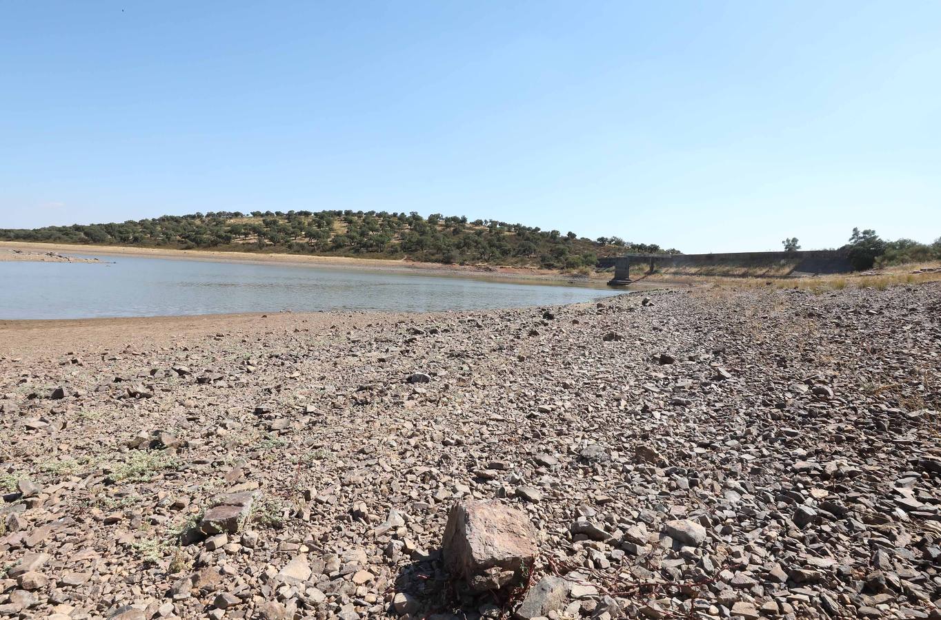 Fotos: Seis pueblos de la comarca de Mérida inician restricciones en el consumo de agua