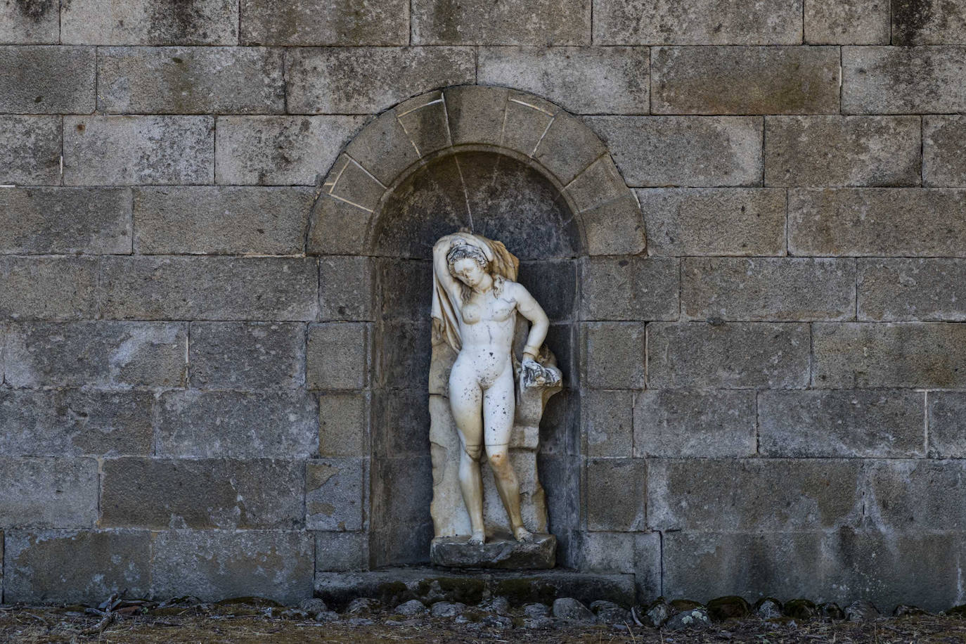 Fotos: Rincones con encanto: Abadía, una joya maltratada