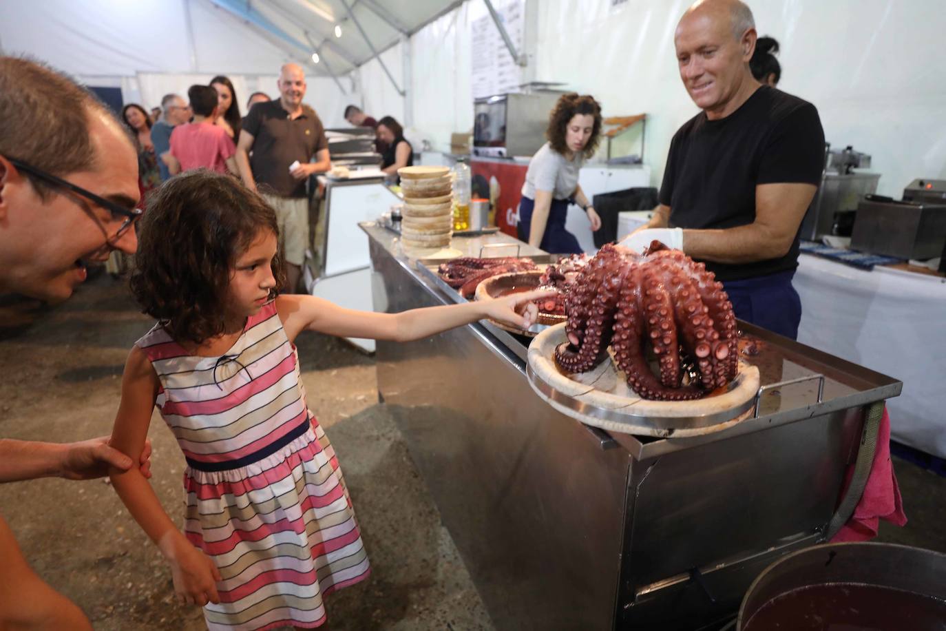 Fotos: Los emeritenses aplauden el Día sin Ruido celebrado en el ferial