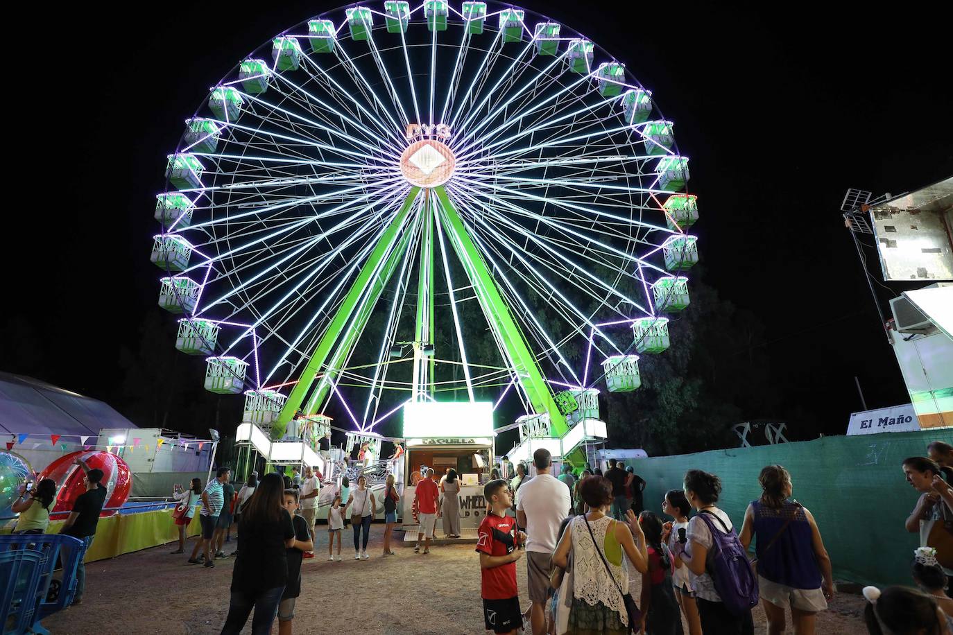Fotos: Los emeritenses aplauden el Día sin Ruido celebrado en el ferial