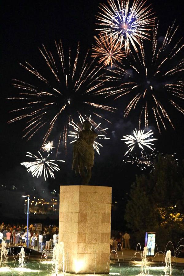 Fotos: La Feria se despide con el tradicional acto de fuegos artificiales