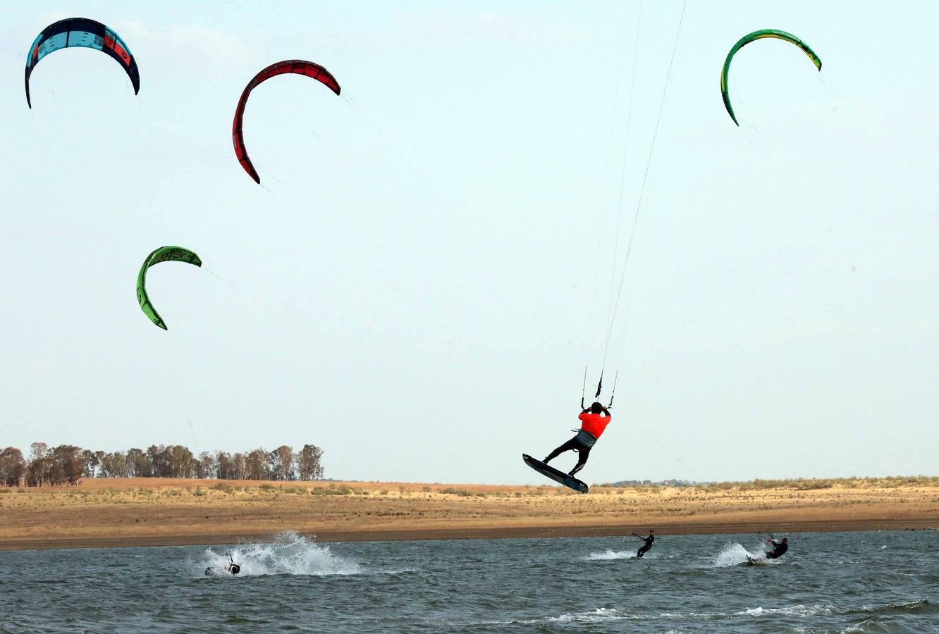 Fotos: Kitesurf en agua dulce