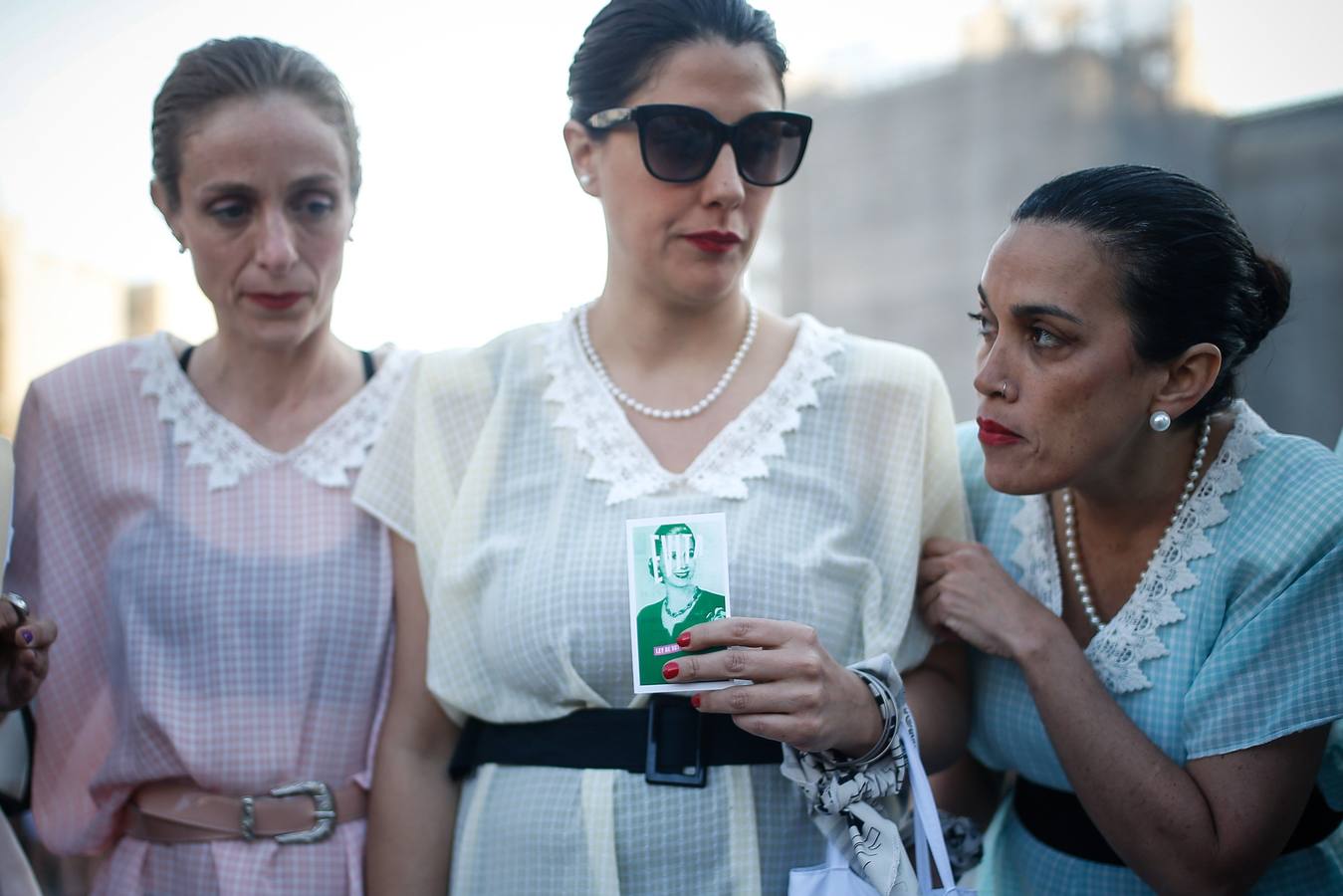 Fotos: &quot;Comando Evita&quot; celebra frente al congreso de Argentina el 72 aniversario del voto femenino