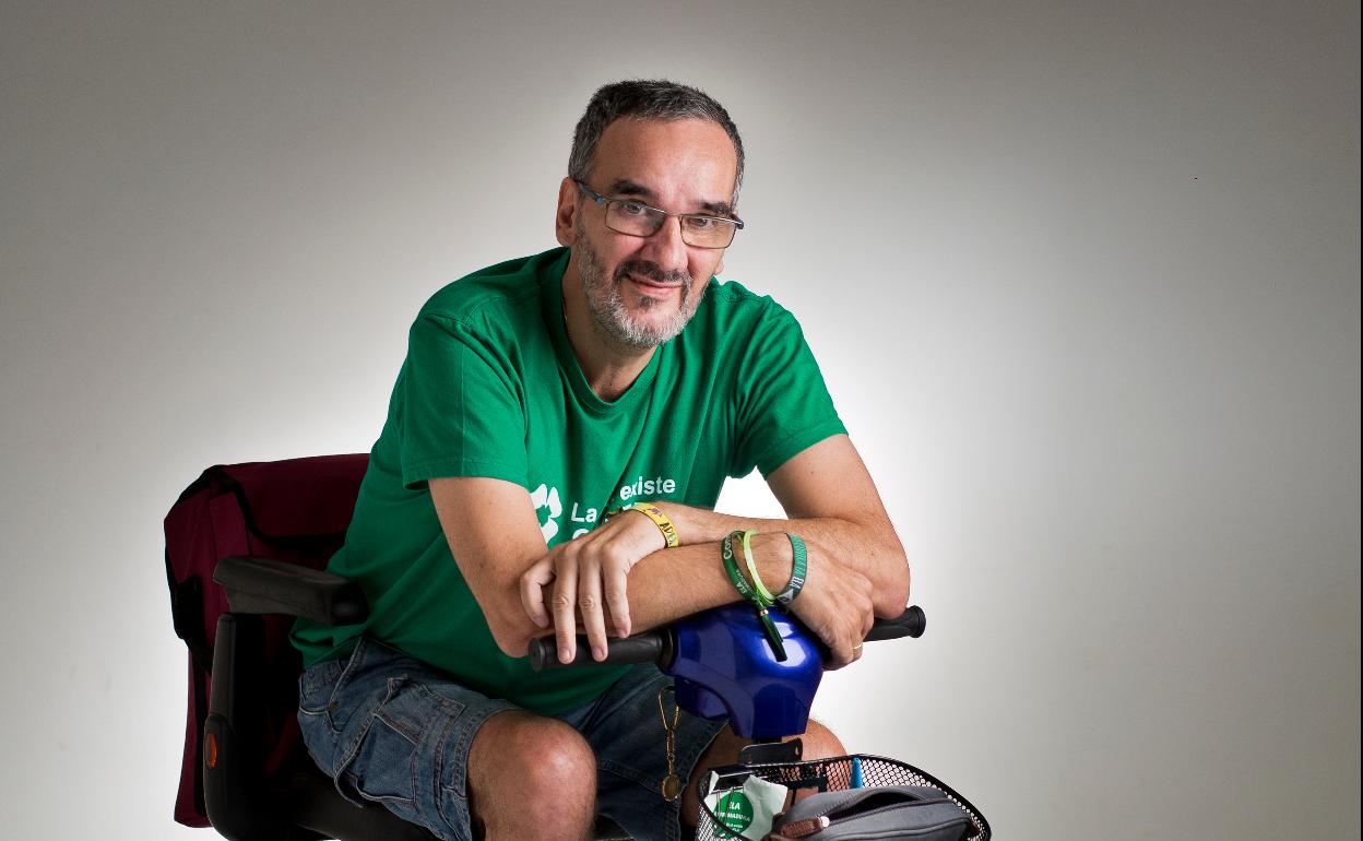 'La novela de Marco', un libro para comprender la esclerosis