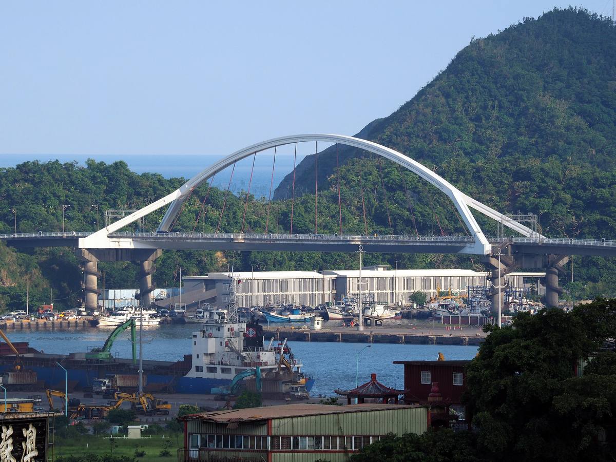 Fotos: Un puente se derrumba en Taiwán dejando 12 personas heridas, 2 muertas, 4 desaparecidas