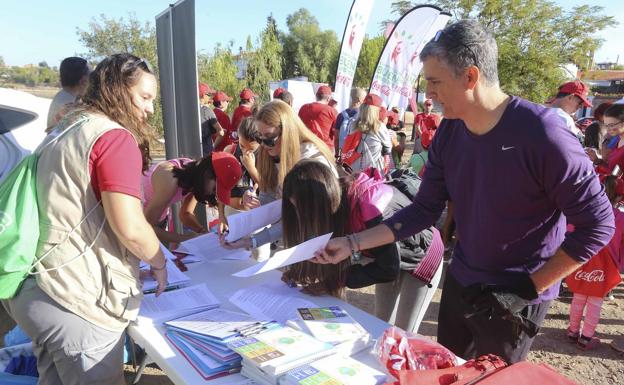 Mucha gente se inscribió ayer por la mañana para participar en la actividad.