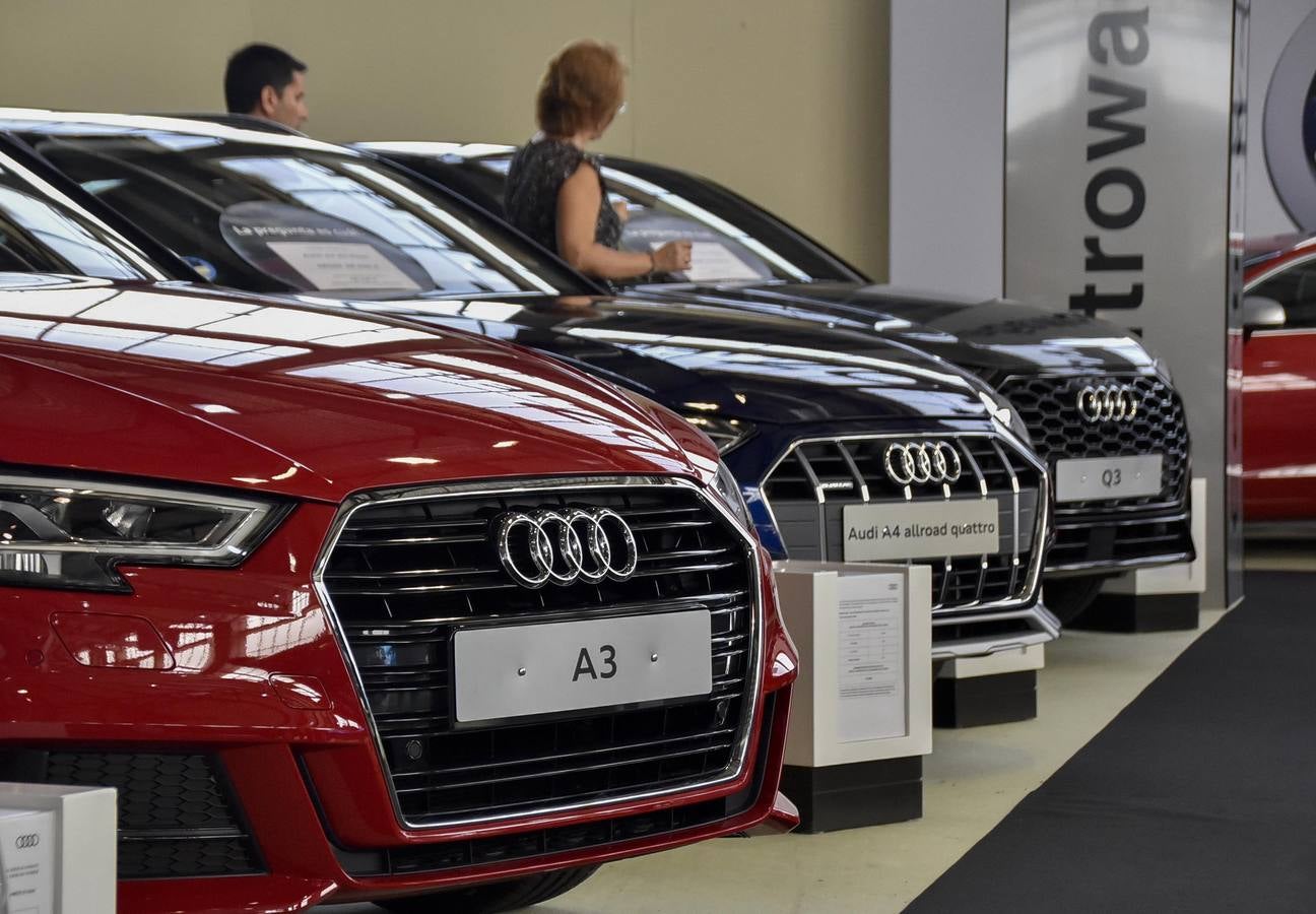 Fotos: El VIII Salón del Automóvil de Badajoz espera a 20.000 visitantes