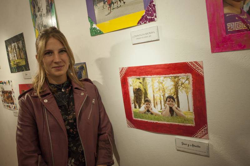 La muestra ha sido organizada por la asociación de mujeres gitanas Romis Calis Camelan Naquerar con motivo de las XXIII Jornadas Culturales Gitanas de Badajoz. 