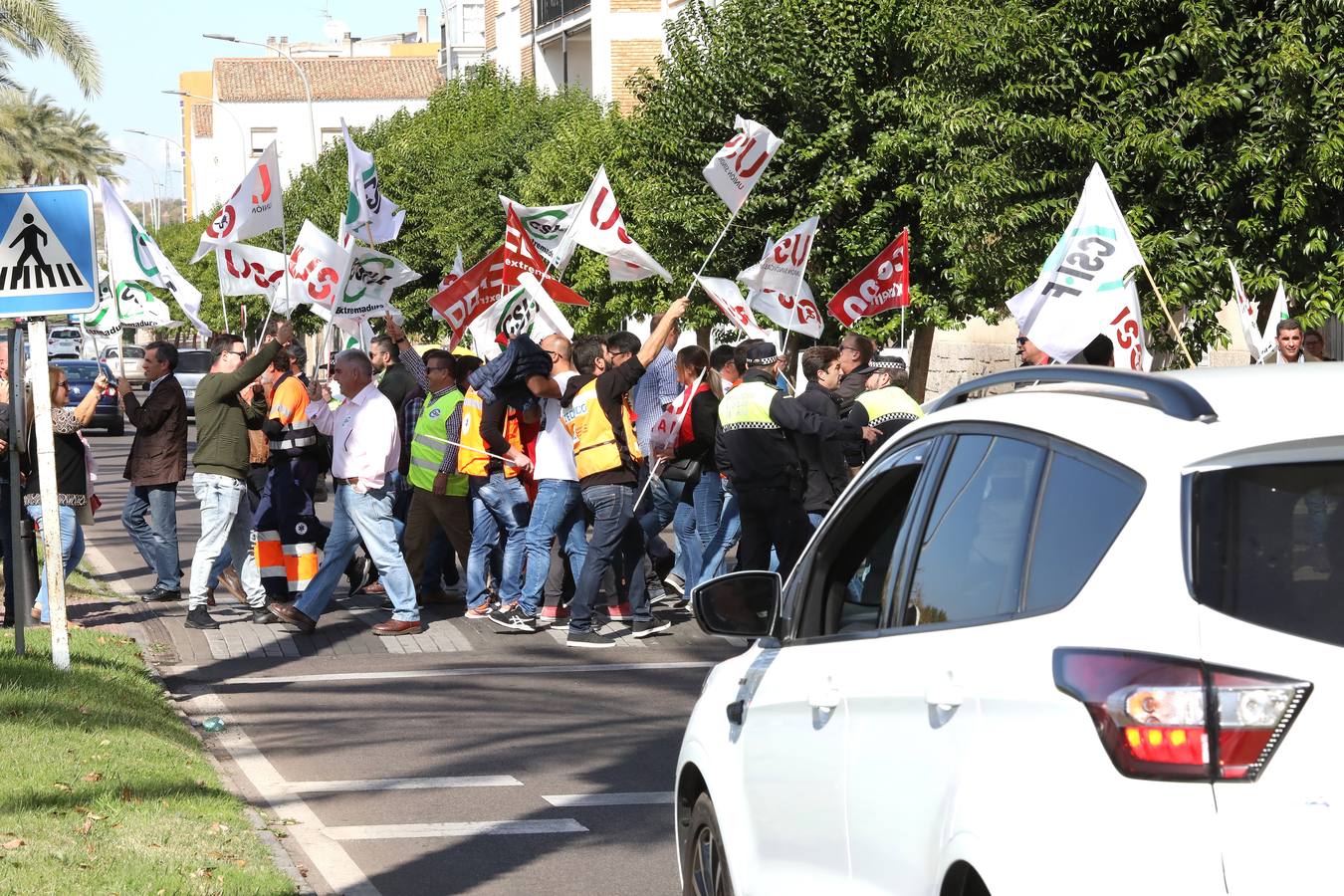 Fotos: Trabajadores de Ambulancias Tenorio mantienen la huelga para el 1 de noviembre