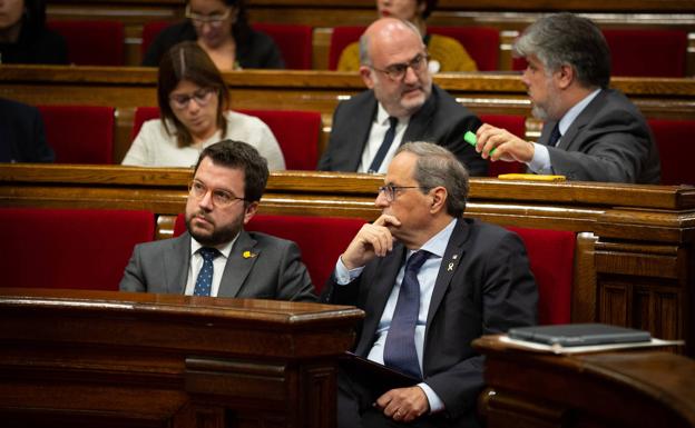 El vicepresidente y el presidente de la Generalitat, Pere Aragonès y Quim Torra. 