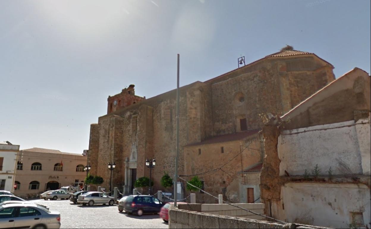 Los asaltantes también han accedido a la Parroquia de Santa Lucía de Puebla de Sancho Pérez.