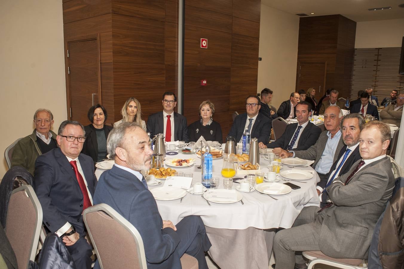 Francisco González, Francisco Falcón, Jaime Gallardo, Mª Lorenza Giraldo, Estíbaliz Filiberto, Vicente Moreno, Ángeles Plata, Rafael Rius, Antonio Rojas, Ángel Buenavida, Federico Joven y Ramón Sanguino.