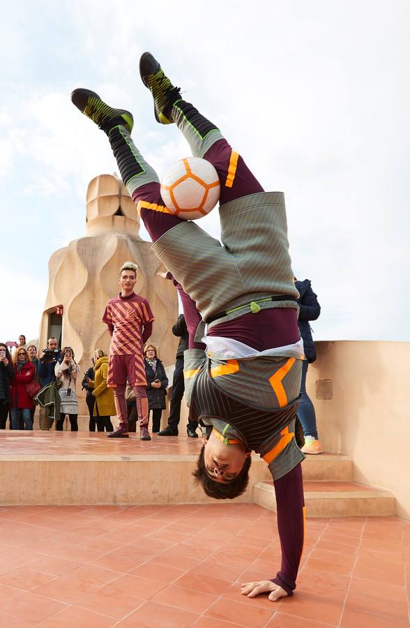 Fotos: El Cirque du Soleil desembarca en La Pedrera