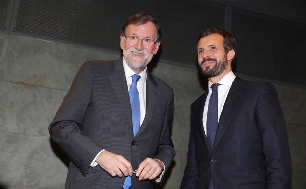 Mariano Rajoy y Pablo Casado, este miércoles, en Madrid.