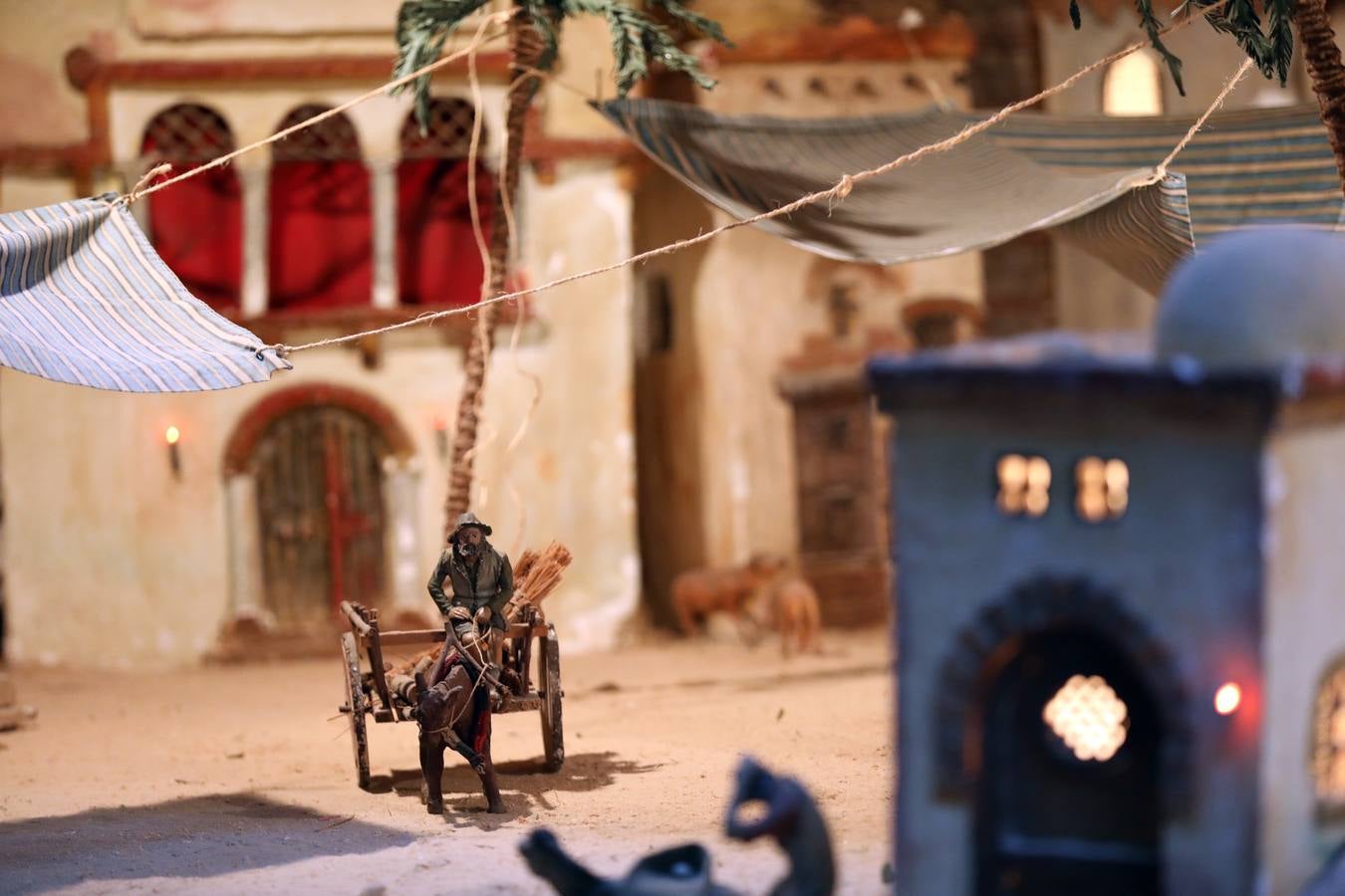 Fotos: El Belén municipal de Mérida ocupa 140 metros y tiene 240 figuras