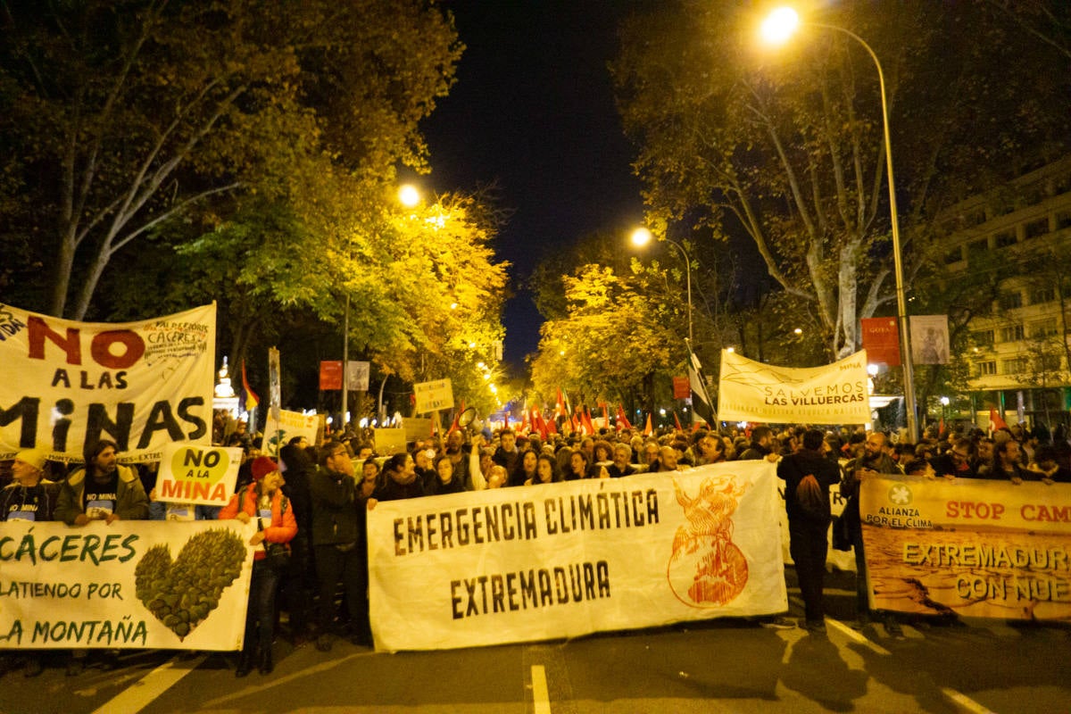 Fotos: Participantes extremeños en la marcha por el clima celebrada en Madrid