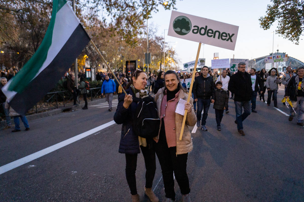 Fotos: Participantes extremeños en la marcha por el clima celebrada en Madrid