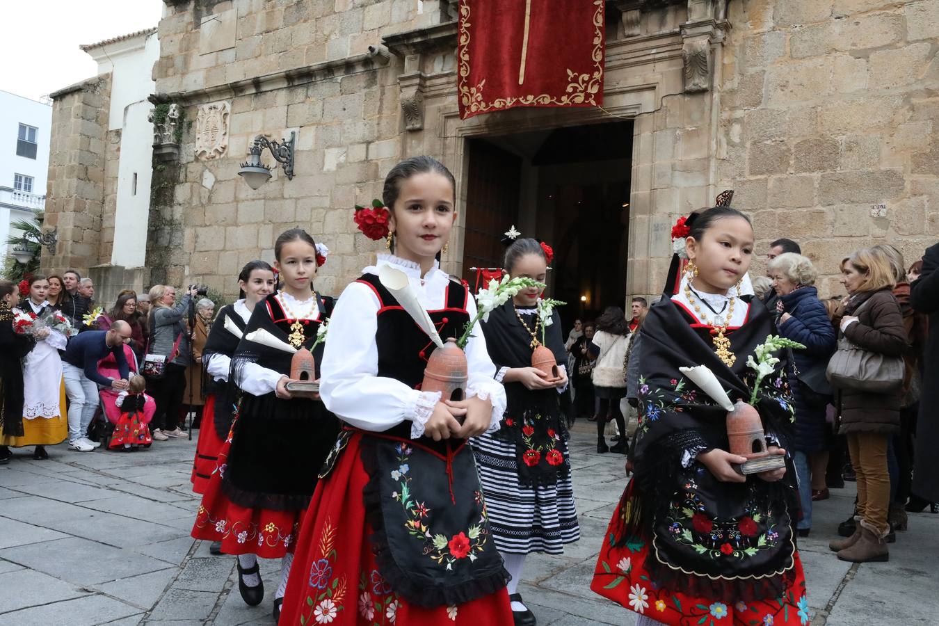 Fotos: Procesión de la mártir Santa Eulalia en Mérida