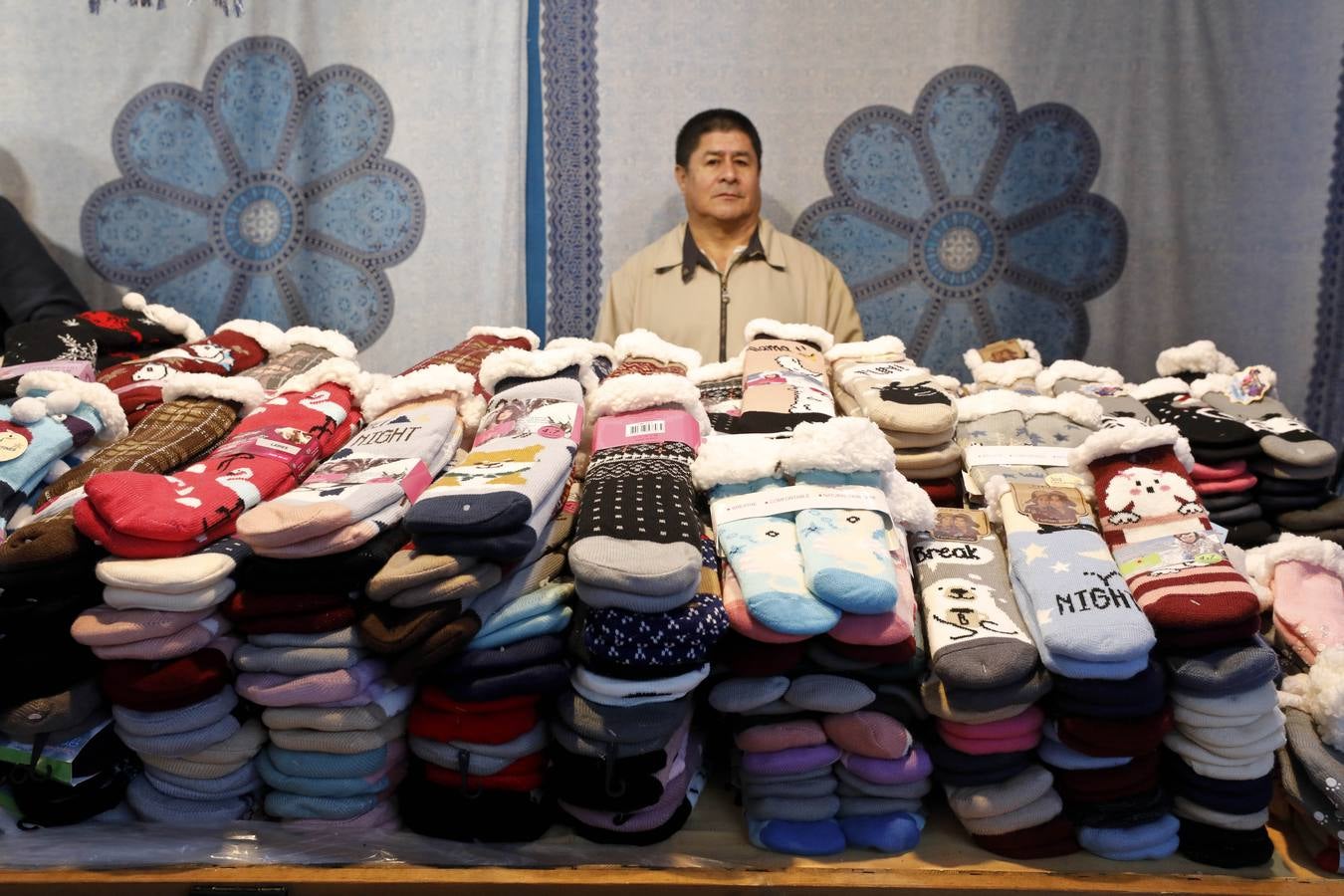 Fotos: El mercadillo navideño de Cánovas