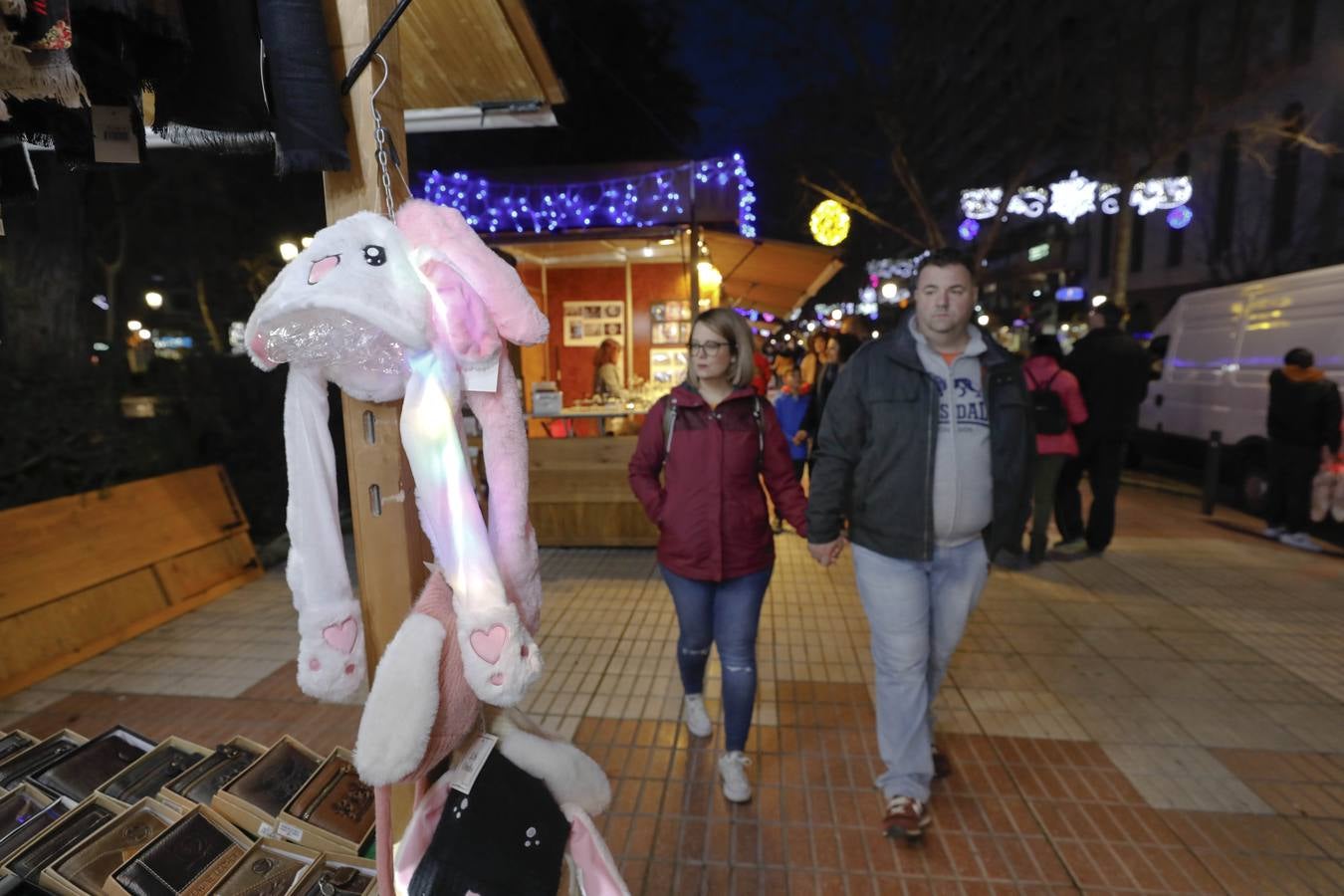 Fotos: El mercadillo navideño de Cánovas