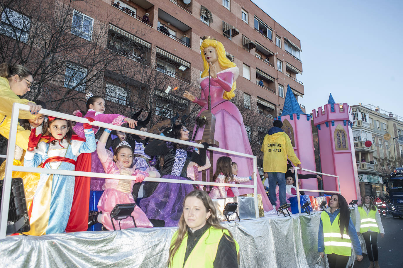 Fotos: Los Reyes Magos llenan de ilusión Badajoz