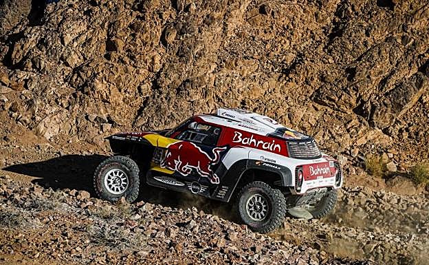 Carlos Sainz: «Es pronto para pensar en la victoria»