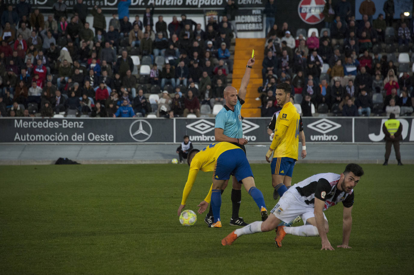Fotos: Las mejores imágenes del CD Badajoz-Cádiz