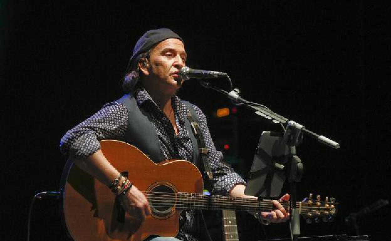 Concierto de Los Secretos en el Palacio de Congresos de Cáceres