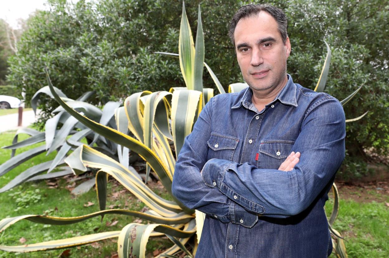 Miguel Ángel Gómez-Cardoso, gerente de la Asociación de Fruticultores de Extremadura, en Mérida. brígido