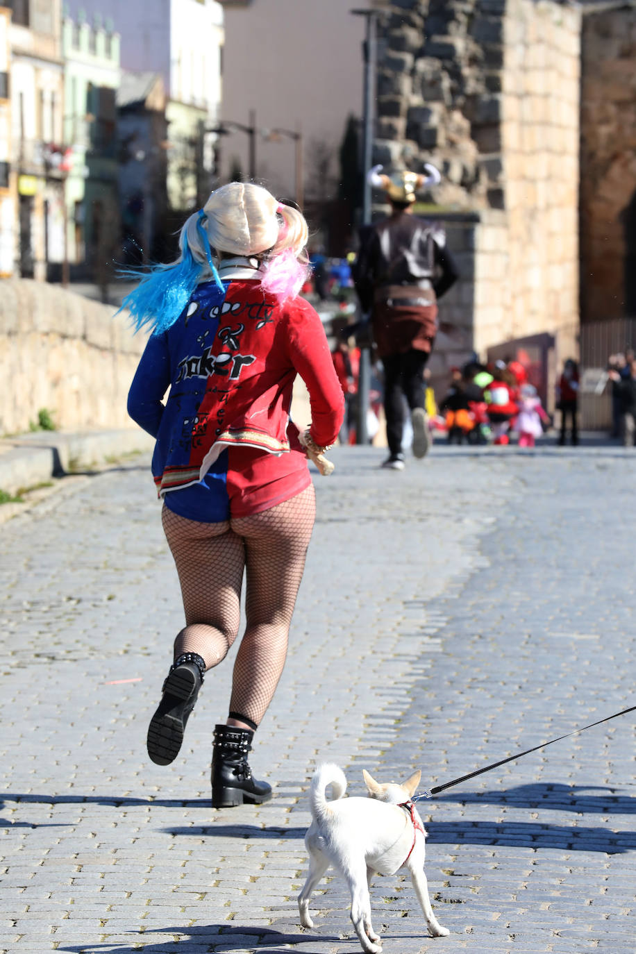 Fotos: Carrera, jamonada y grabanzada en el Carnaval Romano