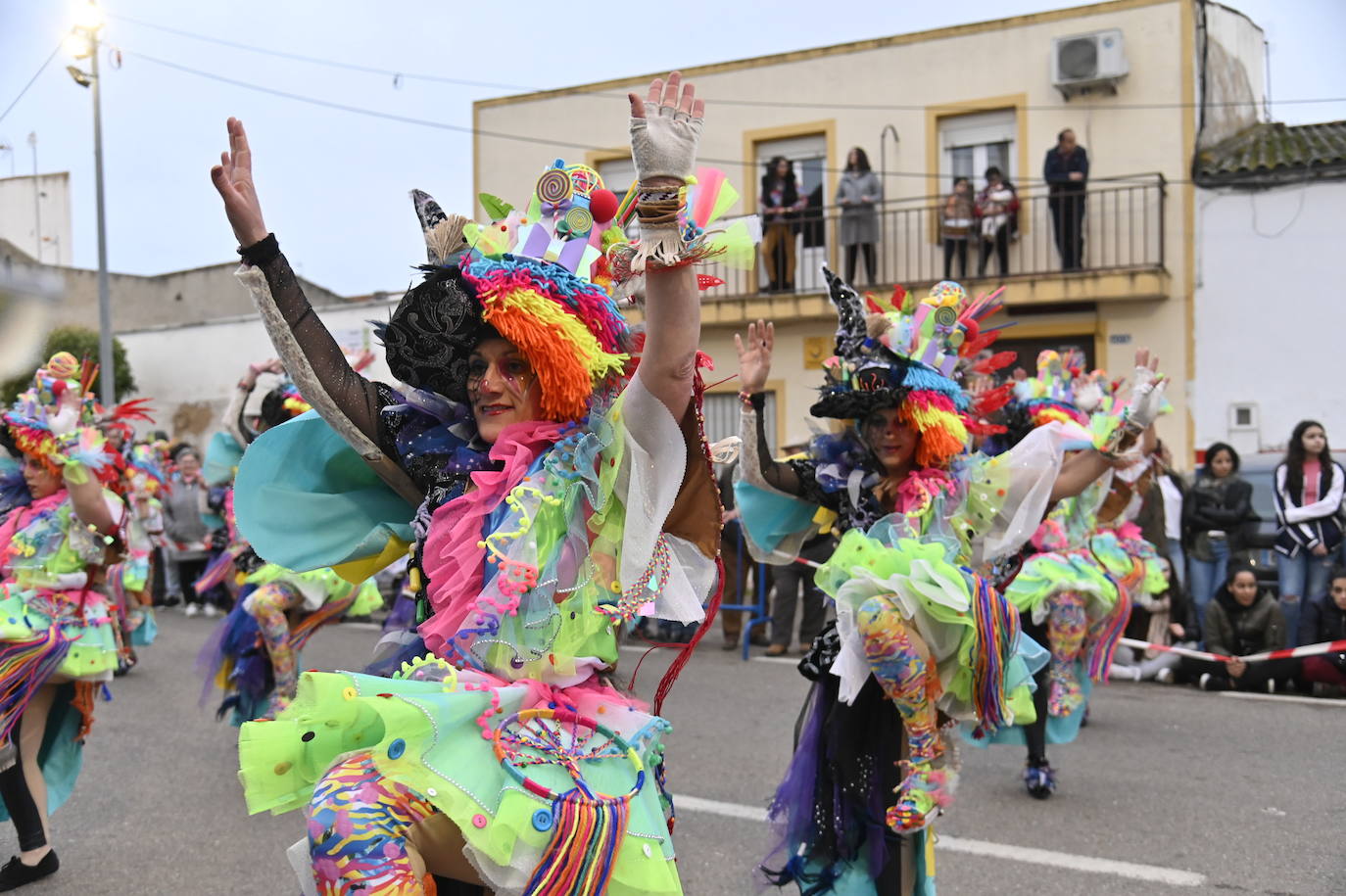Fotos: Desfile de comparsas en Talavera la Real