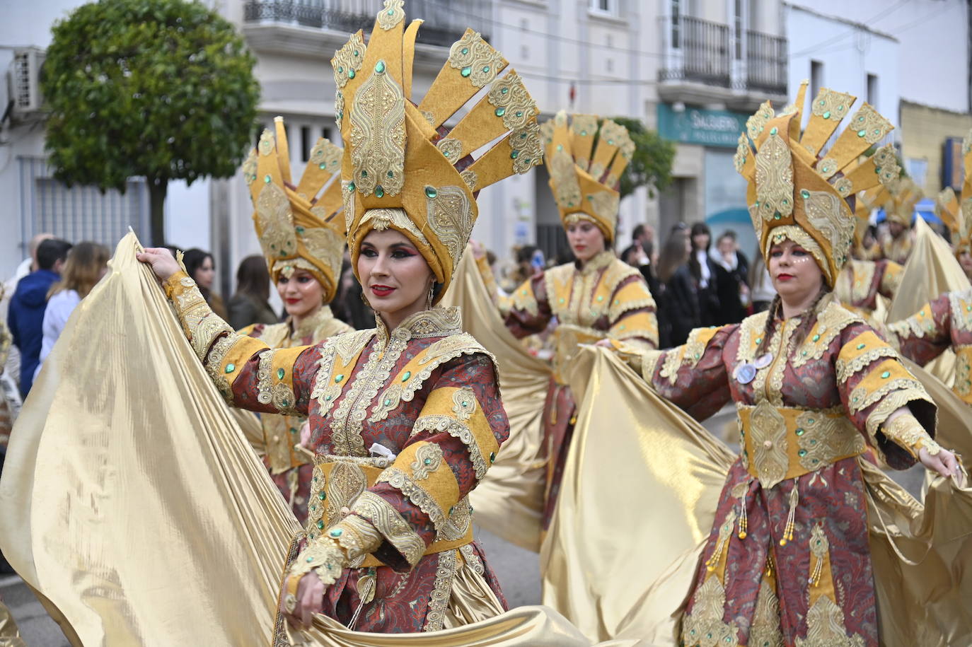 Fotos: Desfile de comparsas en Talavera la Real