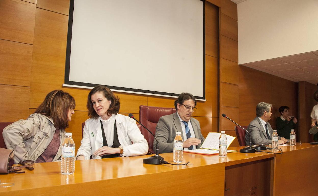 Reunión de coordinación con los profesionales sanitarios celebrada en el área de salud de Badajoz