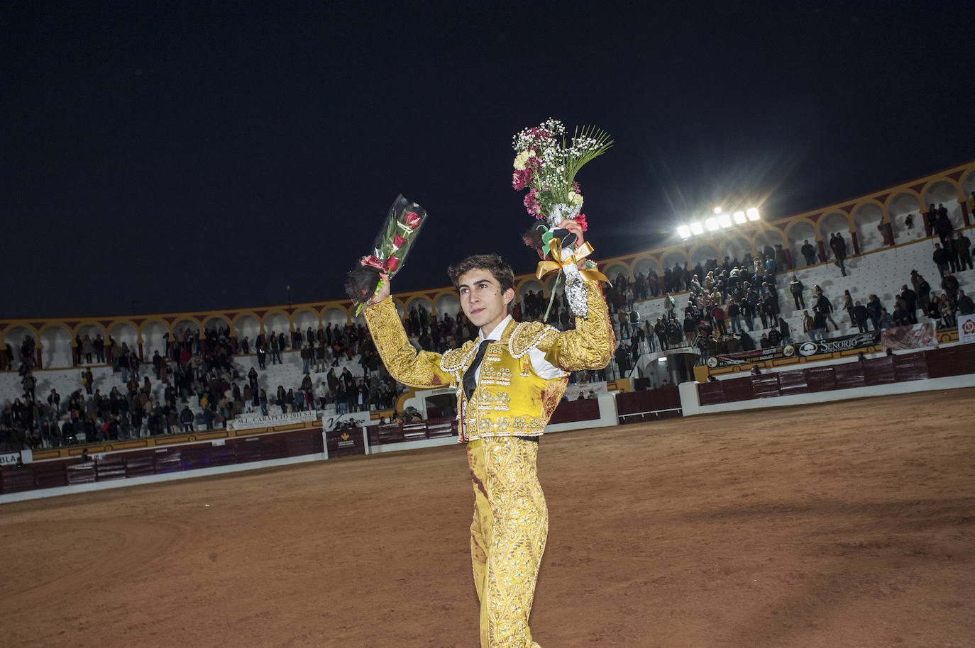 Fotos: Novillada, primera de abono de la Feria de Olivenza