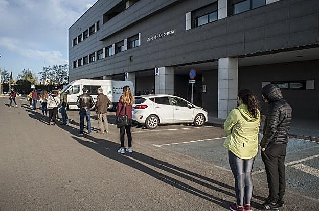 El Banco de Sangre de Extremadura pide ayuda al bajar las donaciones