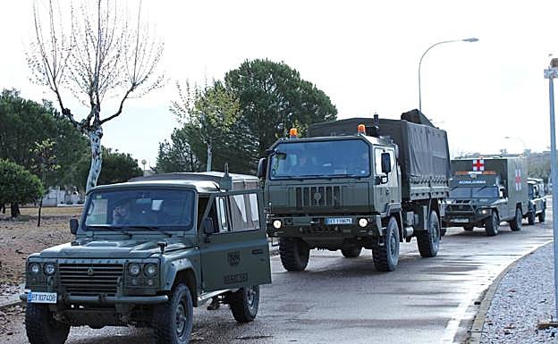 Imagen principal - El Ejército se despliega en Cáceres, Plasencia y Almaraz