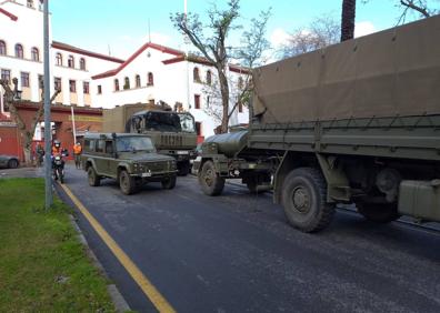Imagen secundaria 1 - Despliegan 116 militares en Malpartida de Cáceres, Almaraz y Valencia de Alcántara